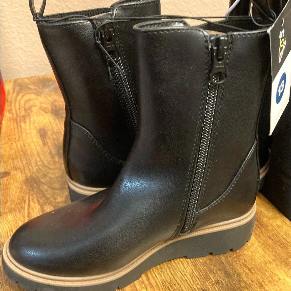 Art Class Kids' Laurel Chelsea Boots Black Size 13 new - Picture 6 of 8